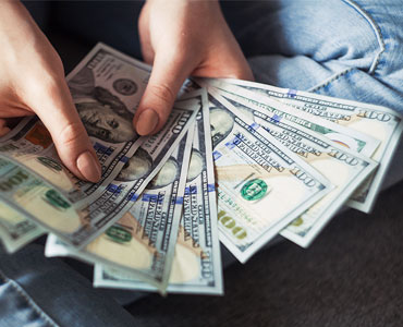 资金从强势股撤离
